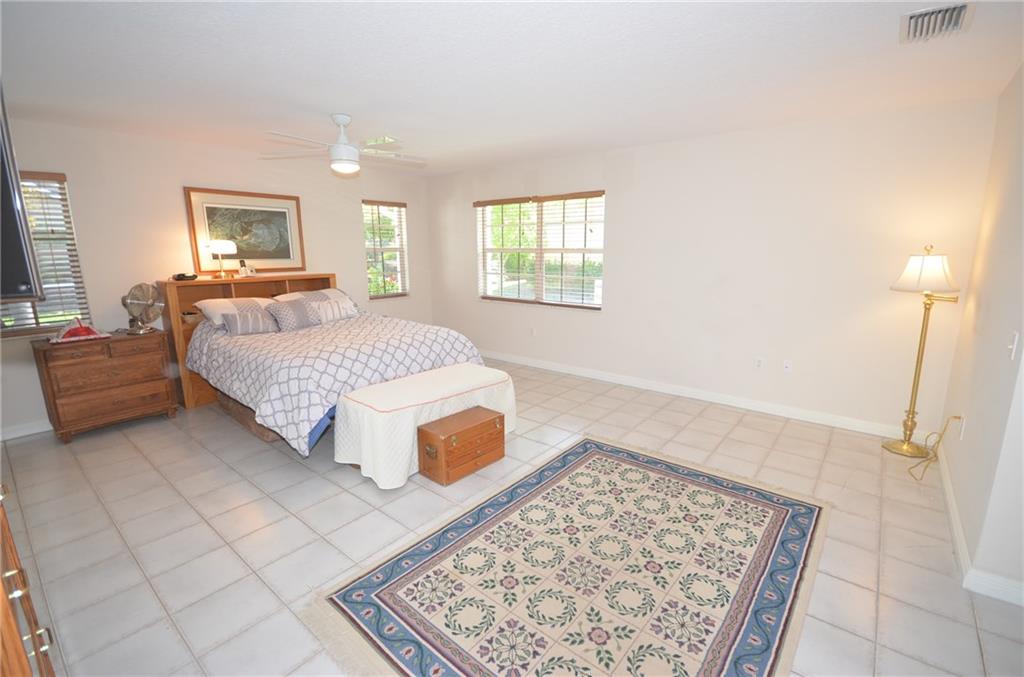 4325 Southwest Rivers End Way Palm City, FL 34990 - Photo 14 of 39 Gallery Image 14