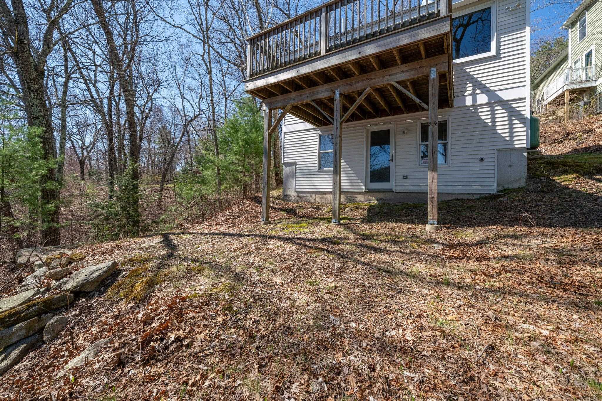 36 Brewster Road Londonderry, NH 03038 - Photo 9 of 44
