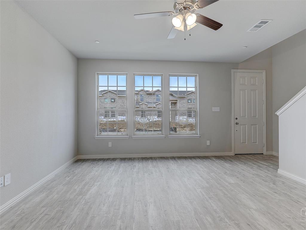 3337 Solana Circle Denton, TX 76207 - Photo 6 of 22