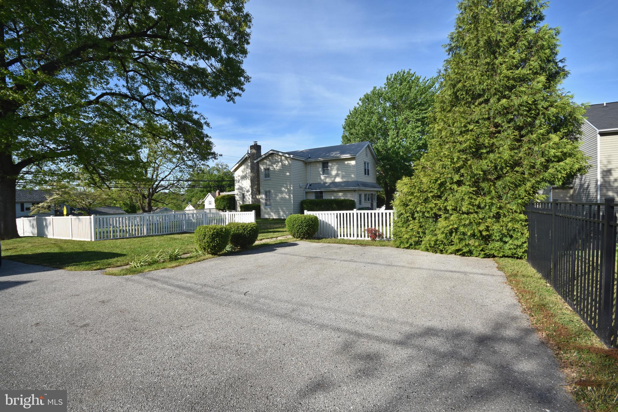 6249 Old Washington Road Elkridge, MD 21075 - Photo 35 of 38 Parking