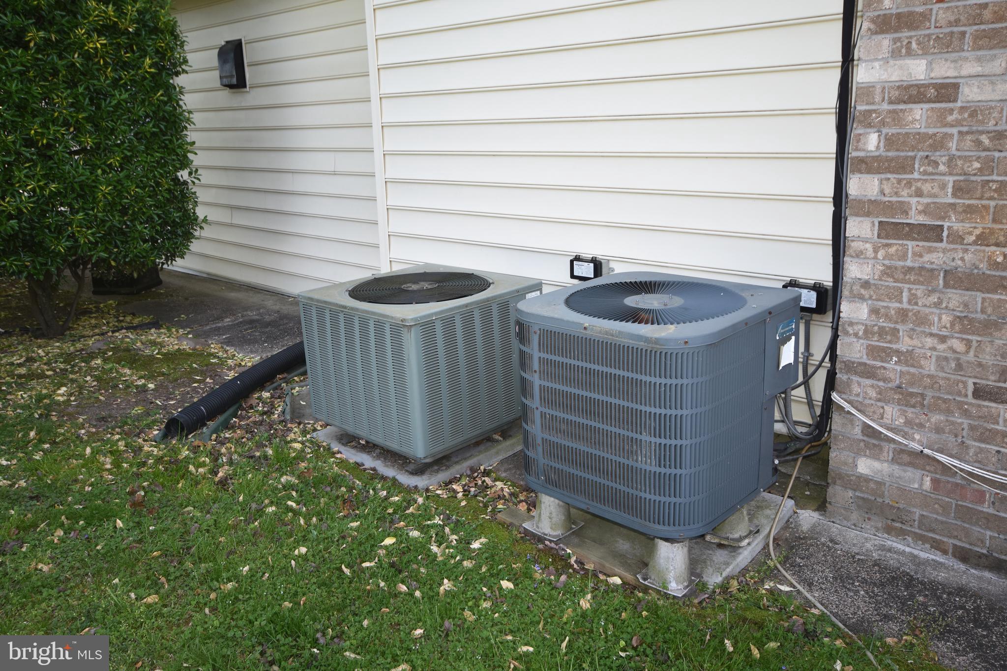 6249 Old Washington Road Elkridge, MD 21075 - Photo 37 of 38 Compressors