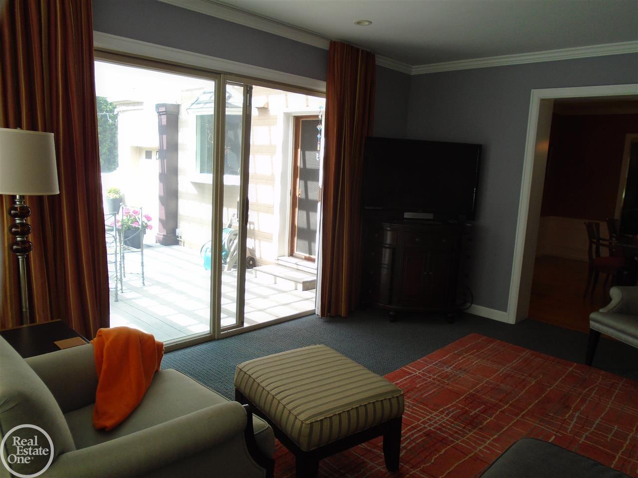 671 Westchester Road Grosse Pointe Park, MI 48230 - Photo 19 of 71