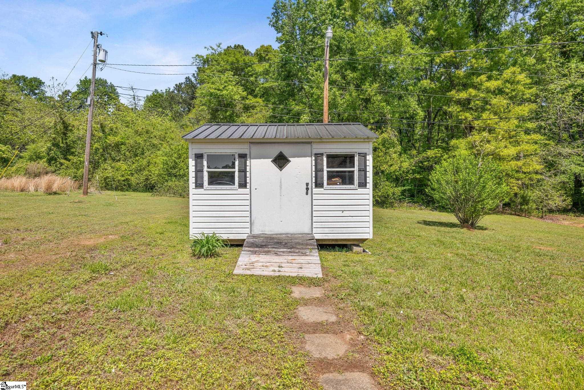 309 East Hampton Avenue Honea Path, SC 29654 - Photo 21 of 24