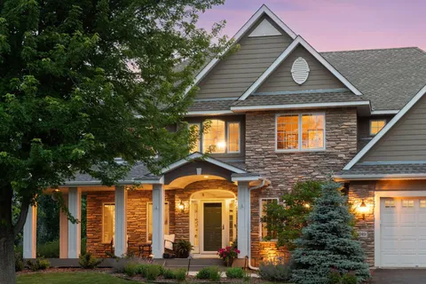 $1,295,000 | 3049 Fairway Drive, Chaska, MN 55318