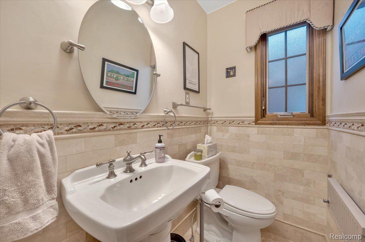 2758 Bamlet Road Royal Oak, MI 48073 - Photo 23 of 49 Gallery Image 23