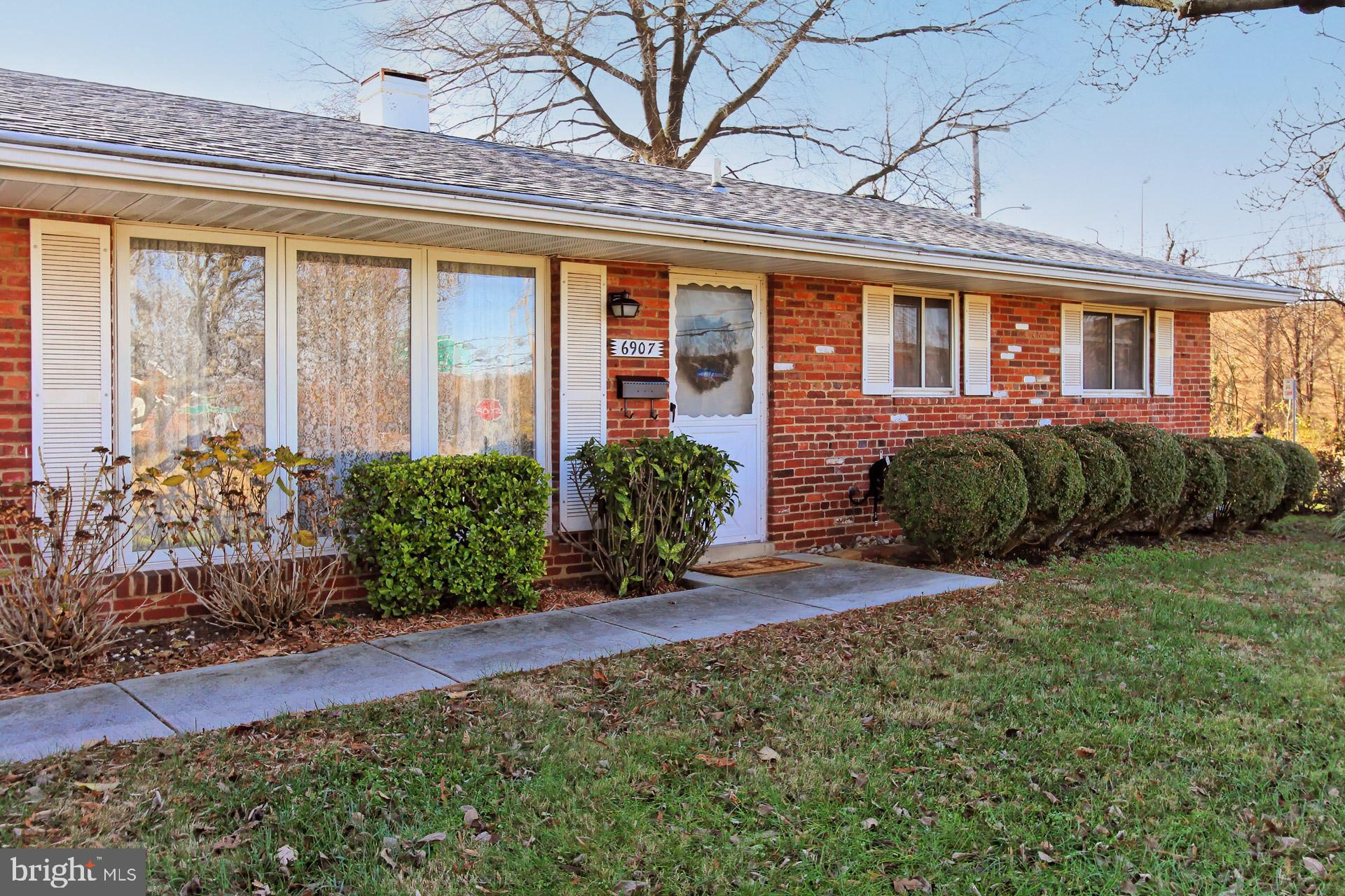 6907 Constance Drive Springfield, VA 22150 - Photo 1 of 36