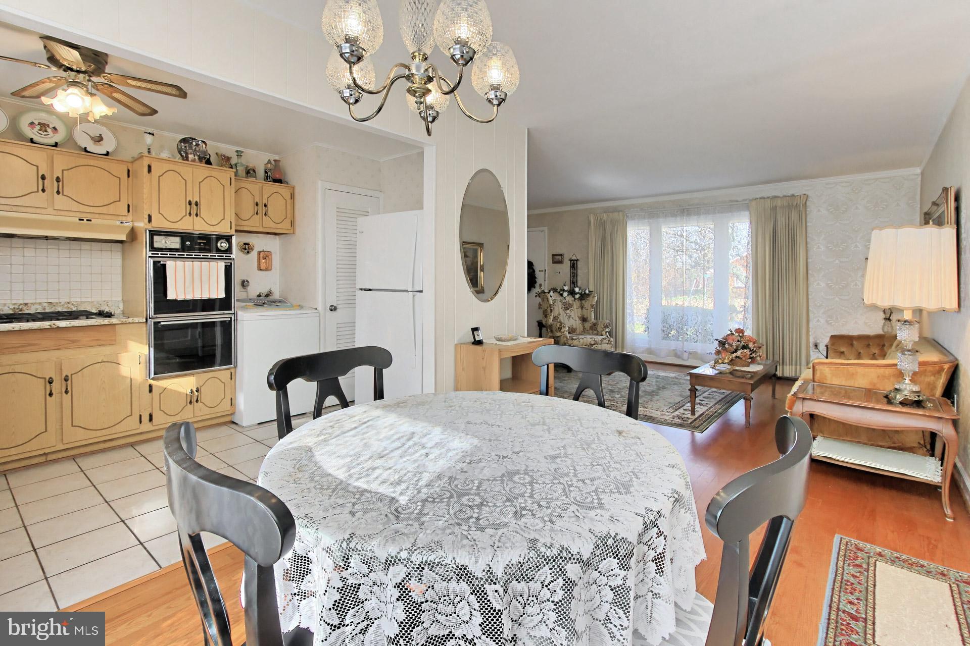 6907 Constance Drive Springfield, VA 22150 - Photo 13 of 36