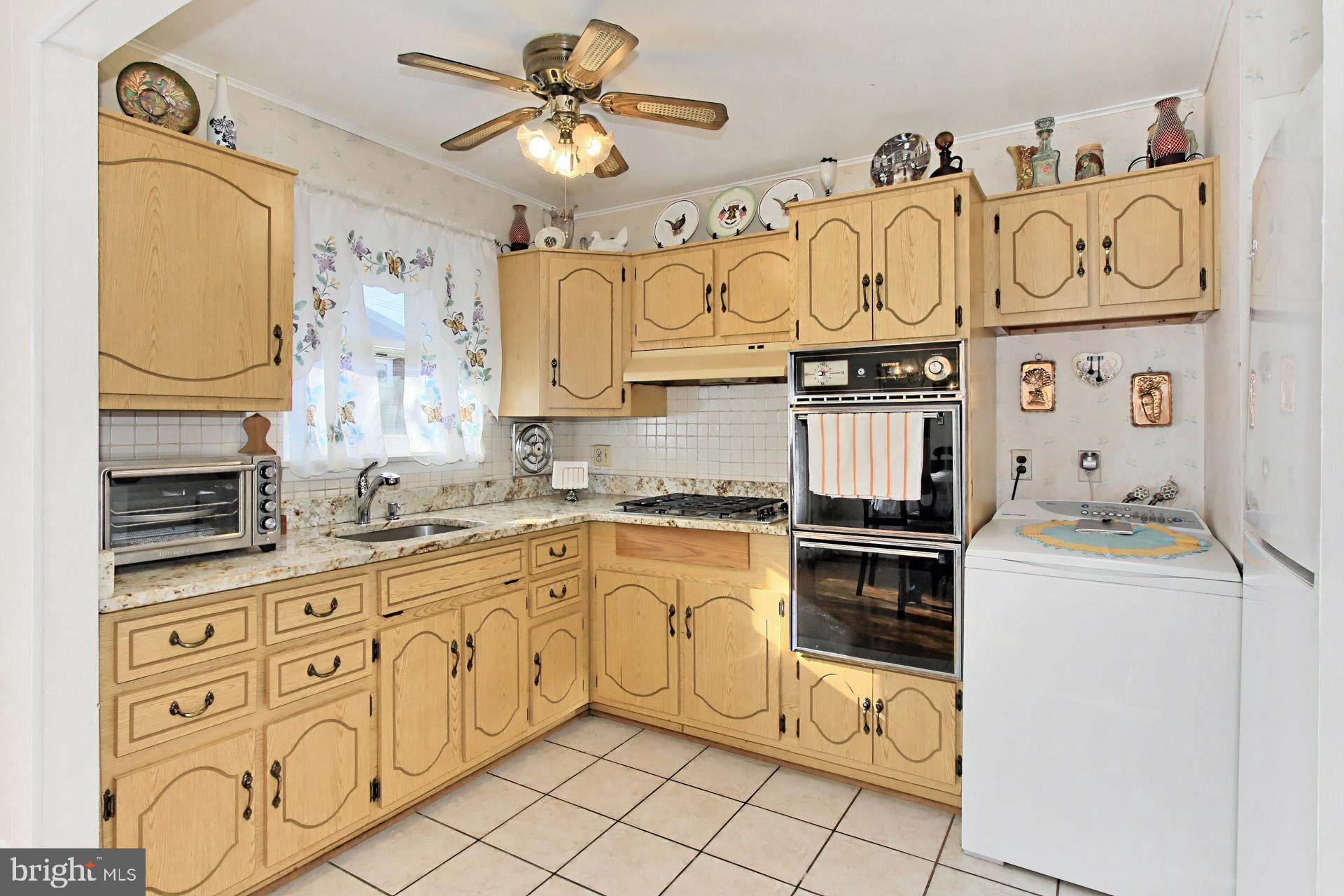 6907 Constance Drive Springfield, VA 22150 - Photo 14 of 36