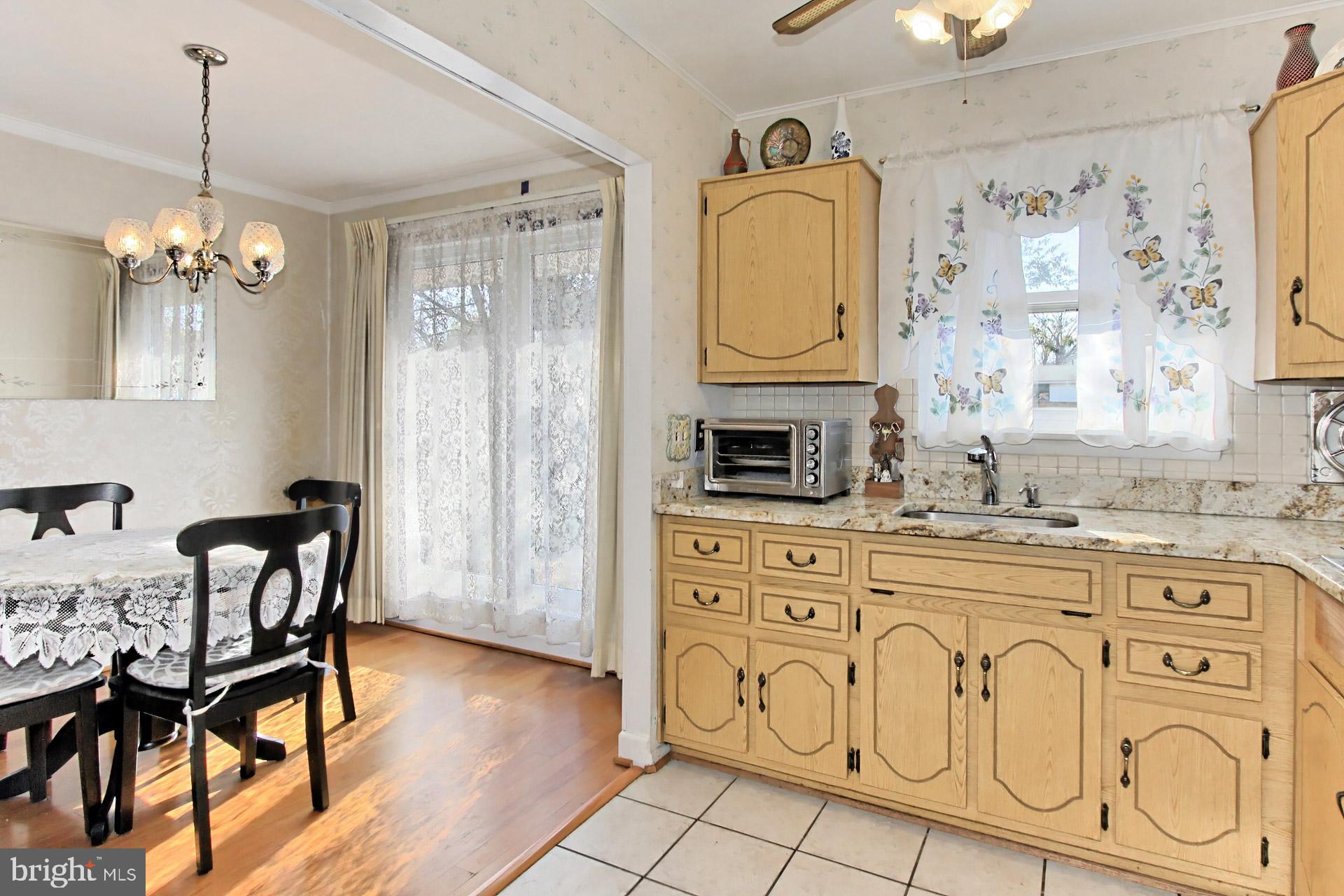 6907 Constance Drive Springfield, VA 22150 - Photo 17 of 36