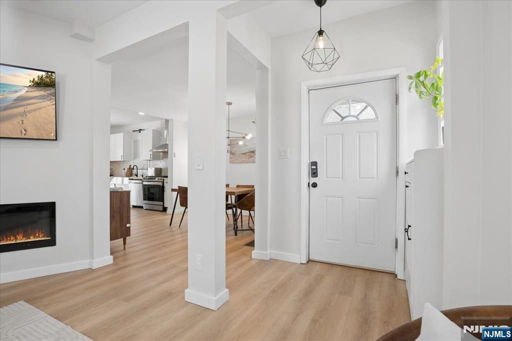 277 Grove Street East Rutherford, NJ 07073 - Photo 3 of 32
