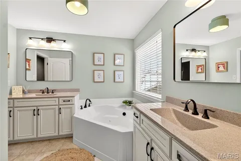 $650,000 | 2768 Brook Hill Lane, St. Charles, MO 63303