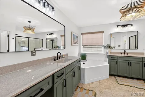 $650,000 | 2768 Brook Hill Lane, St. Charles, MO 63303