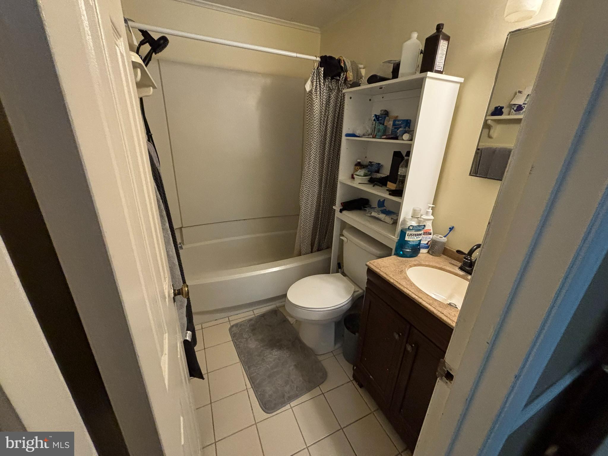 6615 Stanley Road King George, VA 22485 - Photo 20 of 30 a bathroom with a toilet a sink and shower