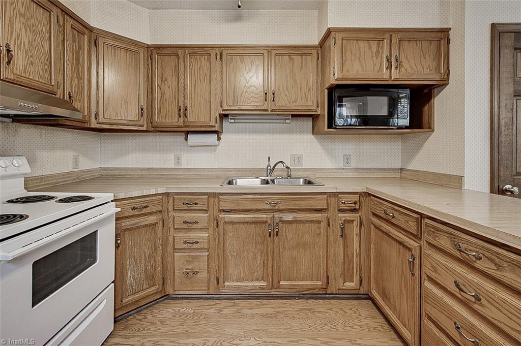 5731 Coble Church Road Julian, NC 27283 - Photo 13 of 44