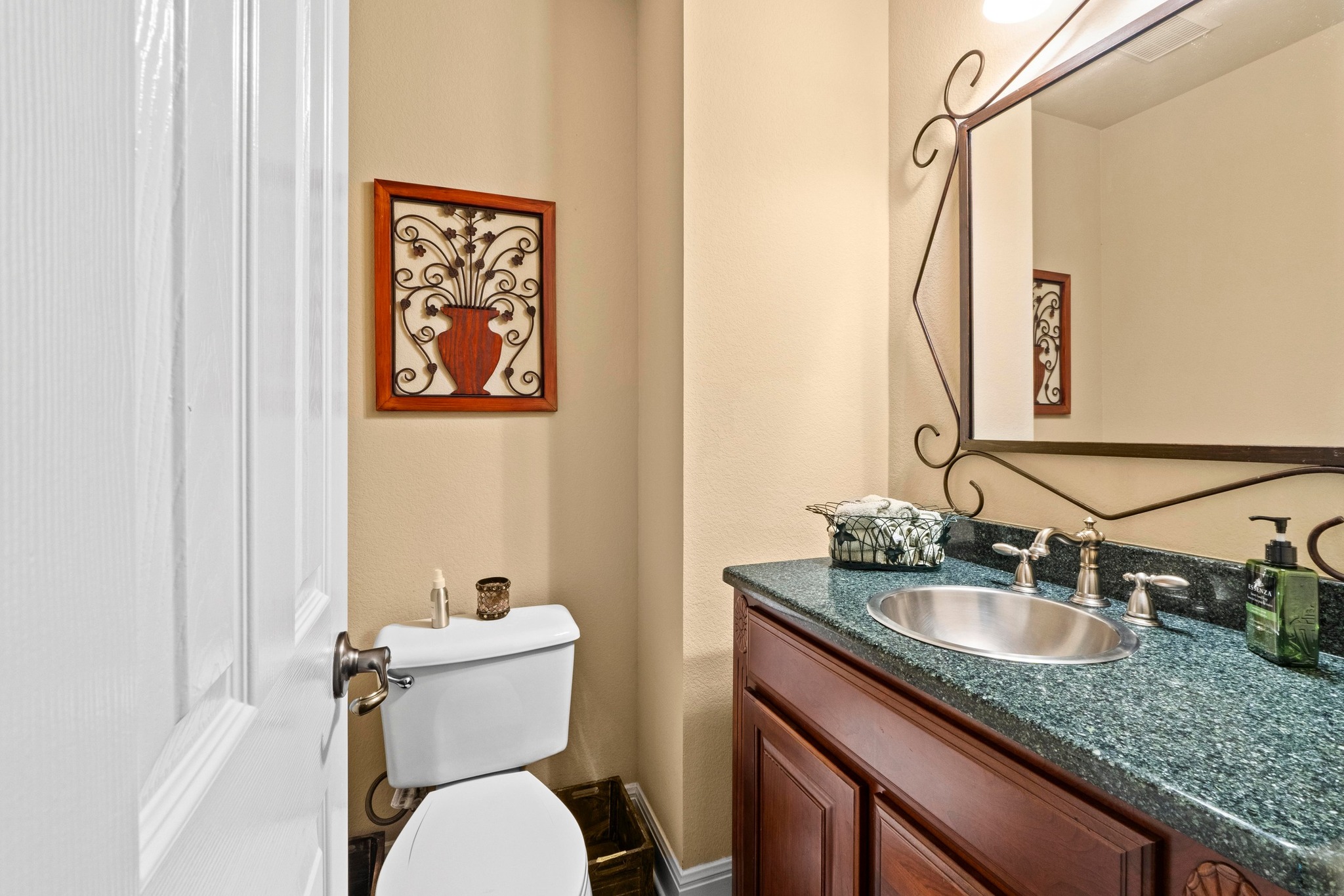 135 Tumbleweed Trail North Austin, TX 78733 - Photo 17 of 39 Half-Bath