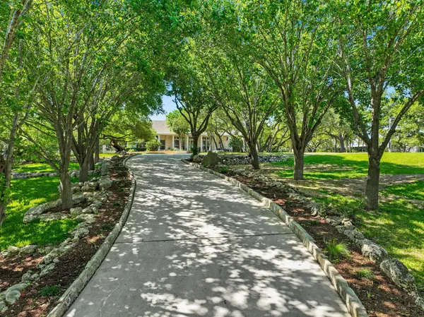 $2,275,000 | 135 Tumbleweed Trail North, Austin, TX 78733