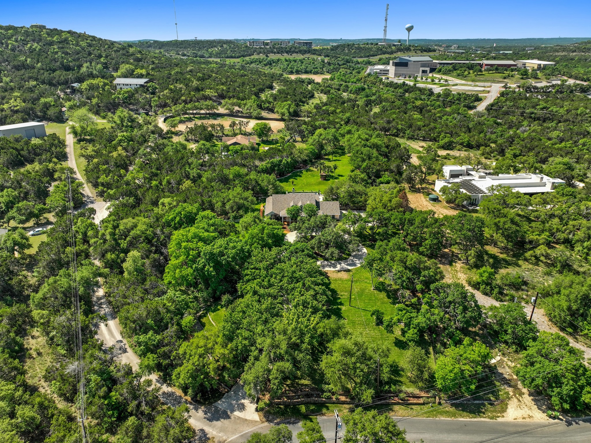 135 Tumbleweed Trail North Austin, TX 78733 - Photo 31 of 39 Bird's eye view of a forest