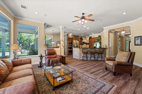$2,275,000 | 135 Tumbleweed Trail North, Austin, TX 78733
