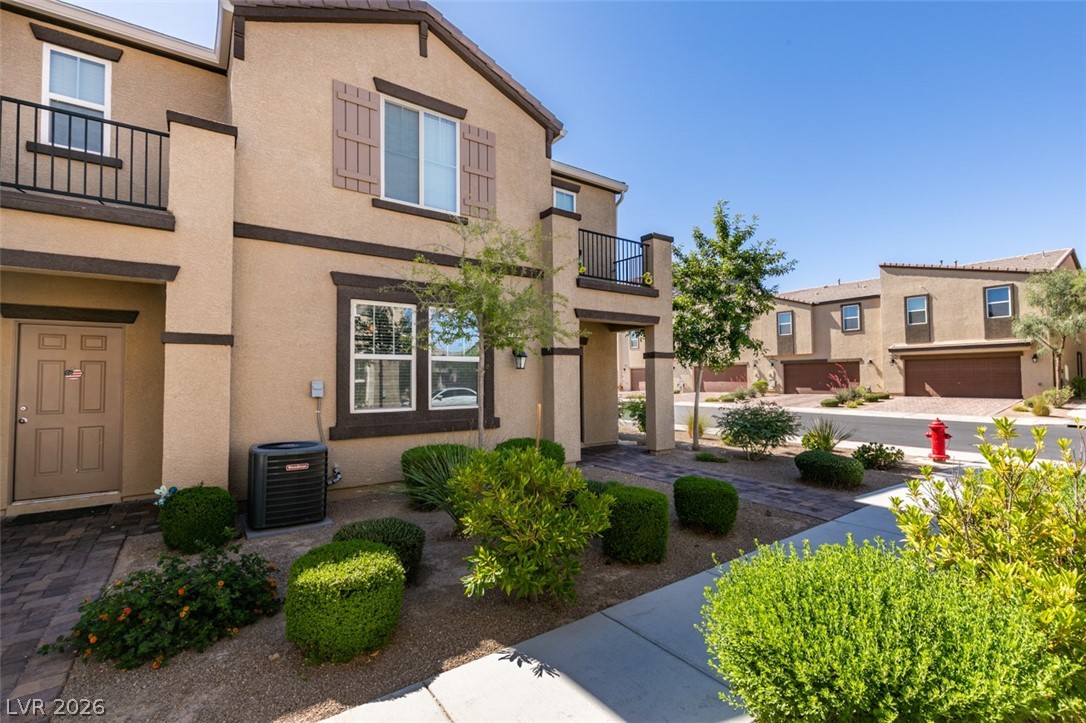 1200 Mission View Court Henderson, NV 89002 - Photo 3 of 45