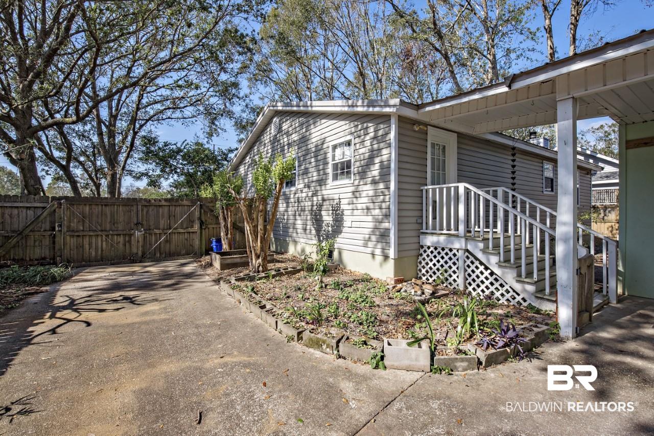 20300 Bishop Road Fairhope, AL 36532 - Photo 20 of 33