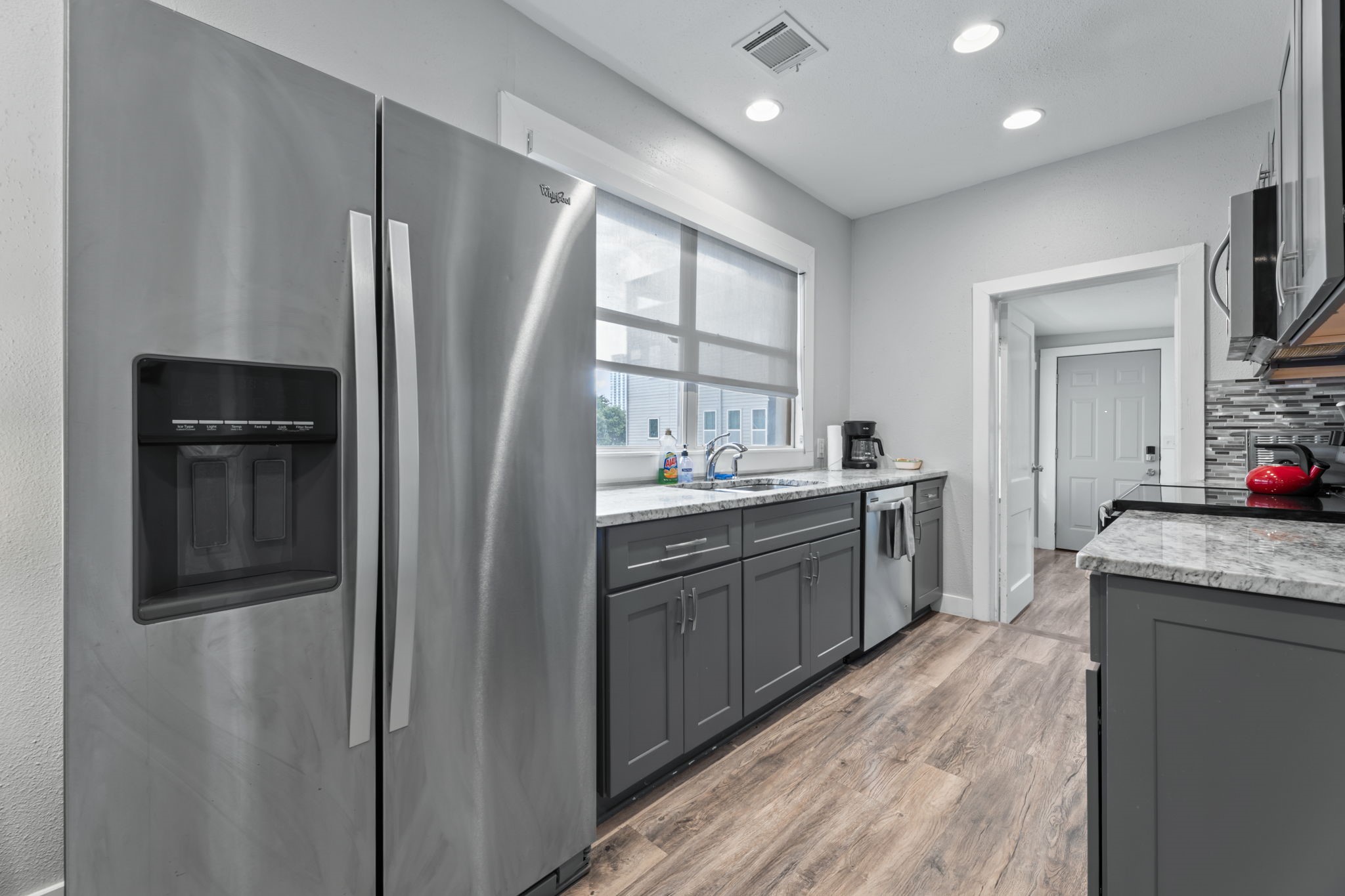 412 Drew Street, Unit 2 Houston, TX 77006 - Photo 7 of 26