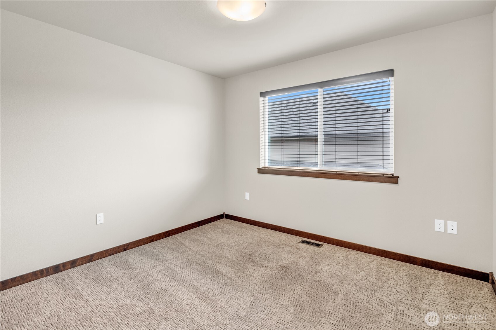 25212 138th Place Southeast Kent, WA 98042 - Photo 27 of 40 Gallery Image 27
