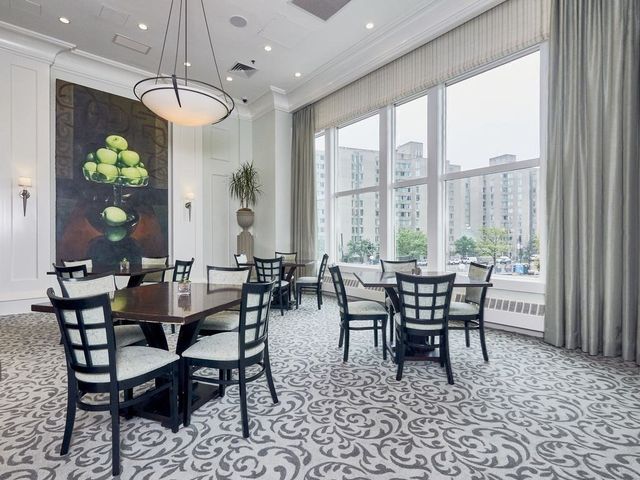 $2,850,000 | 100 Belvidere Street, Unit 7H, Boston, MA 02199