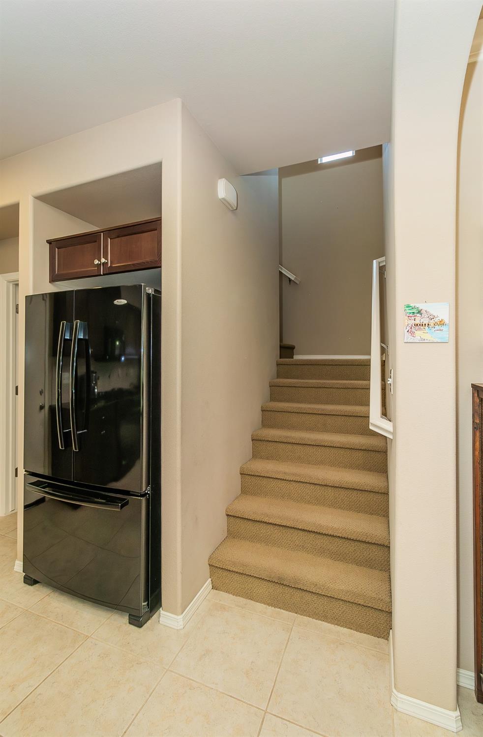 4179 Harlan Ranch Boulevard Clovis, CA 93619 - Photo 15 of 47 a view of entryway