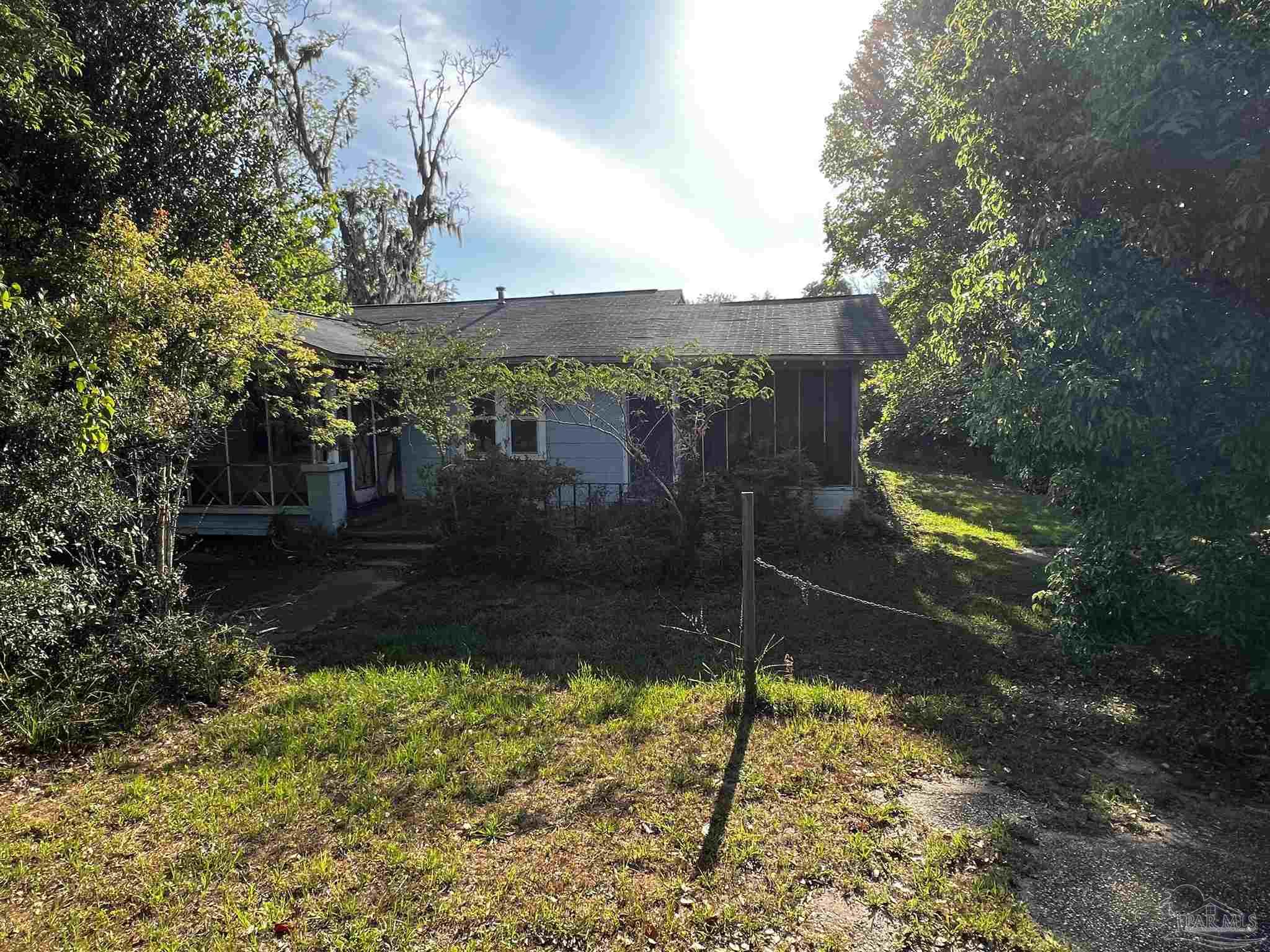 5284 Broad Street Milton, FL 32570 - Photo 2 of 11