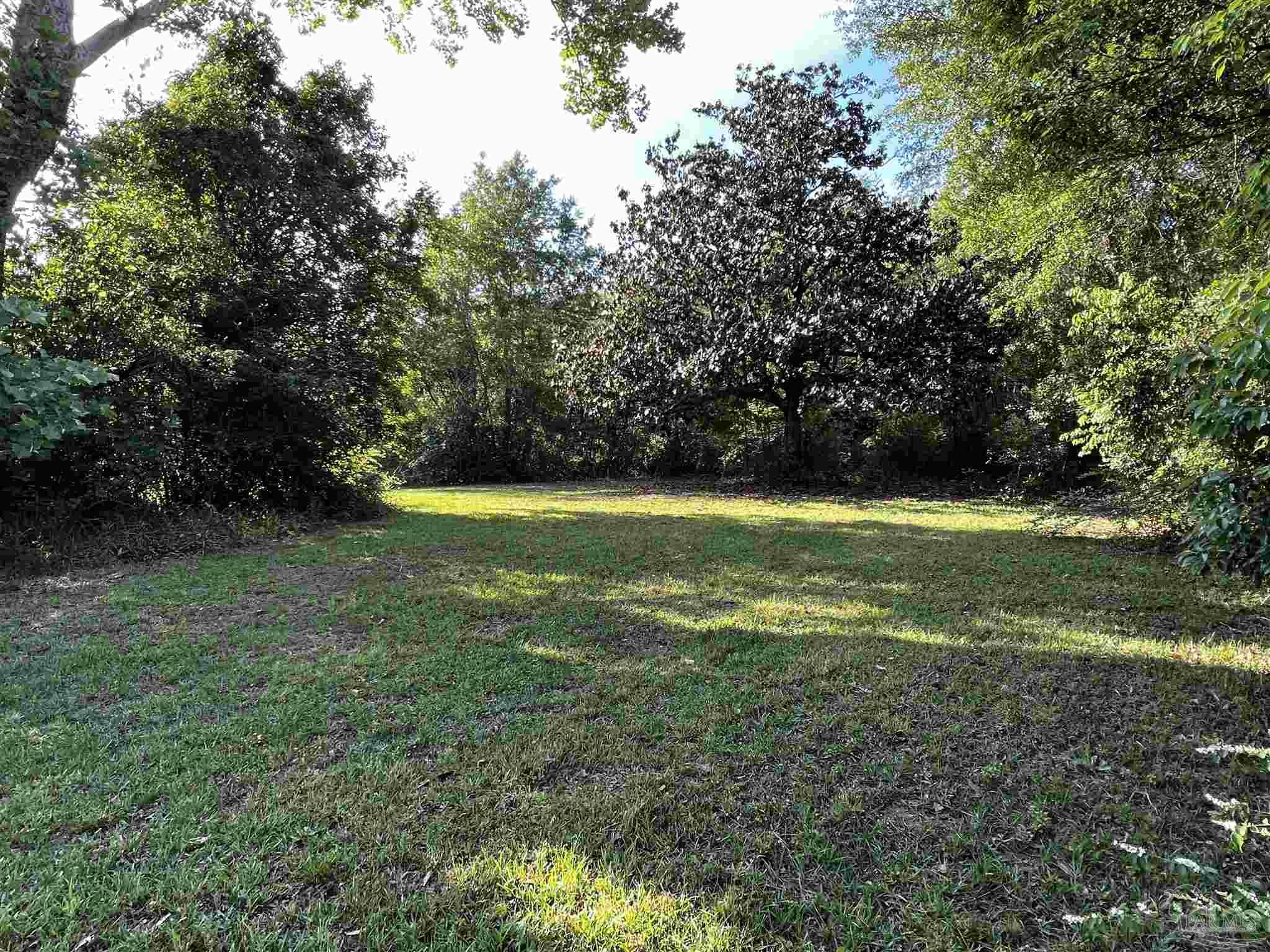 5284 Broad Street Milton, FL 32570 - Photo 5 of 11