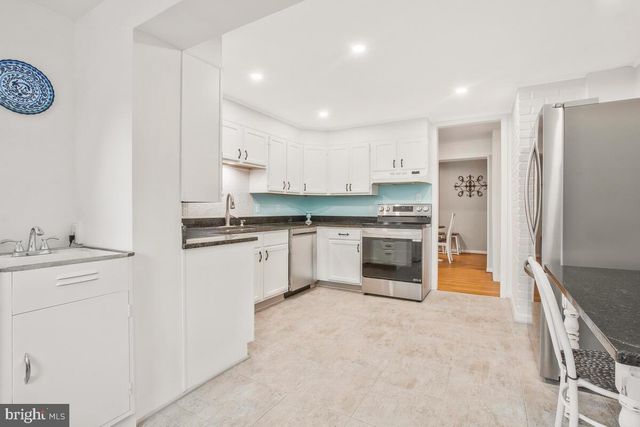 $685,000 | 424 Dewey Drive, Annapolis, MD 21401