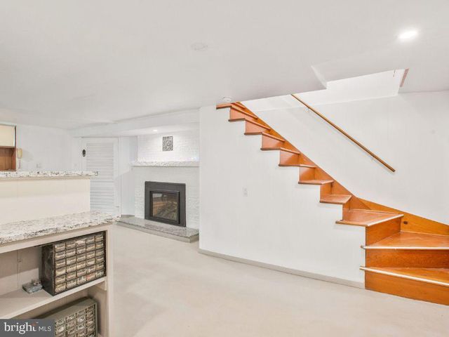 $685,000 | 424 Dewey Drive, Annapolis, MD 21401