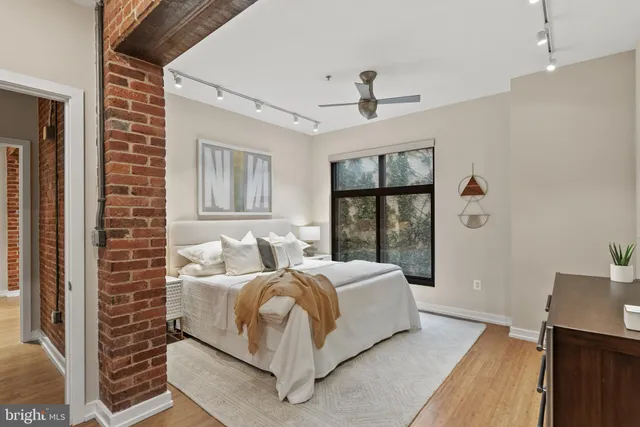 $1,395,000 | 1413 P Street Northwest, Unit 203, Washington, DC 20005