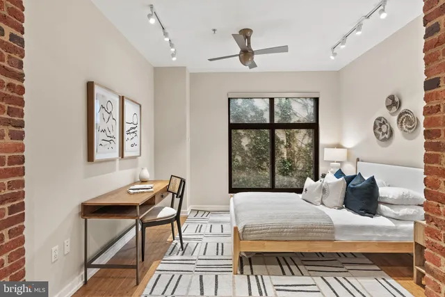 $1,395,000 | 1413 P Street Northwest, Unit 203, Washington, DC 20005