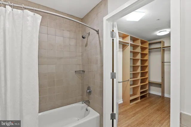 $1,395,000 | 1413 P Street Northwest, Unit 203, Washington, DC 20005