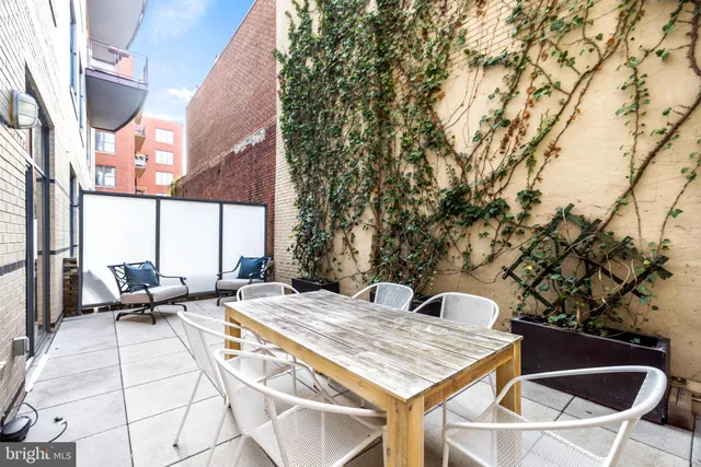 $1,395,000 | 1413 P Street Northwest, Unit 203, Washington, DC 20005