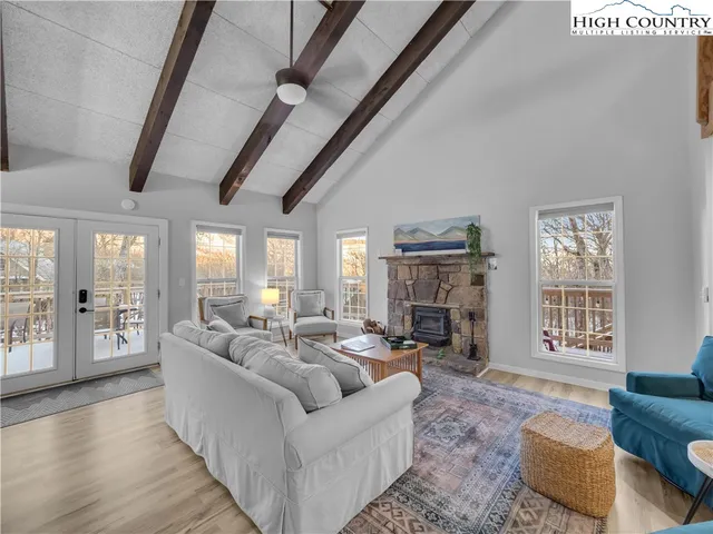 $540,000 | 104 Skiway Lane, Beech Mountain, NC 28604