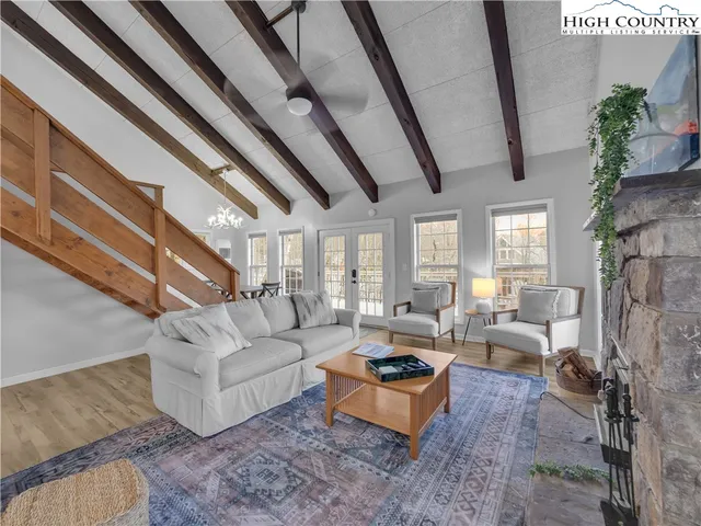 $540,000 | 104 Skiway Lane, Beech Mountain, NC 28604