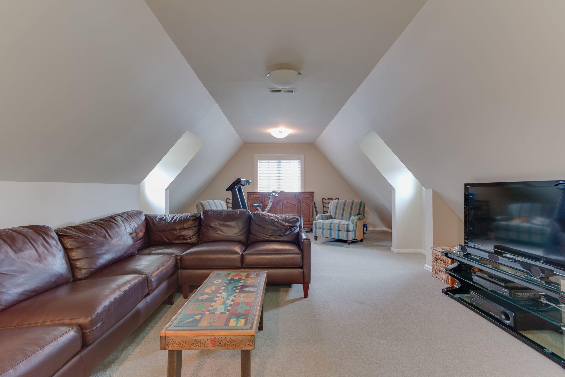 48 Old Battery Road Bridgeport, CT 06605 - Photo 33 of 45 43