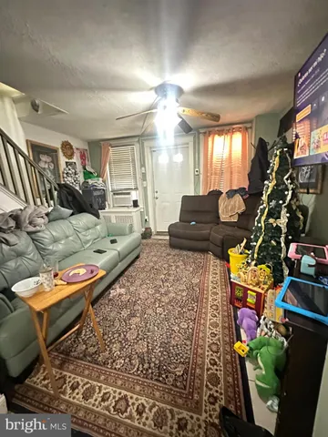 $170,000 | 2114 Simon Street, Philadelphia, PA 19124