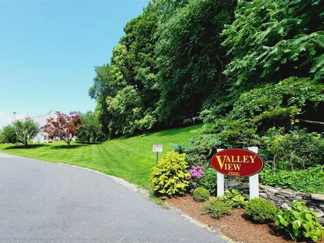 $1,700 | 96 Valley Drive, Unit 96, New Milford, CT 06776