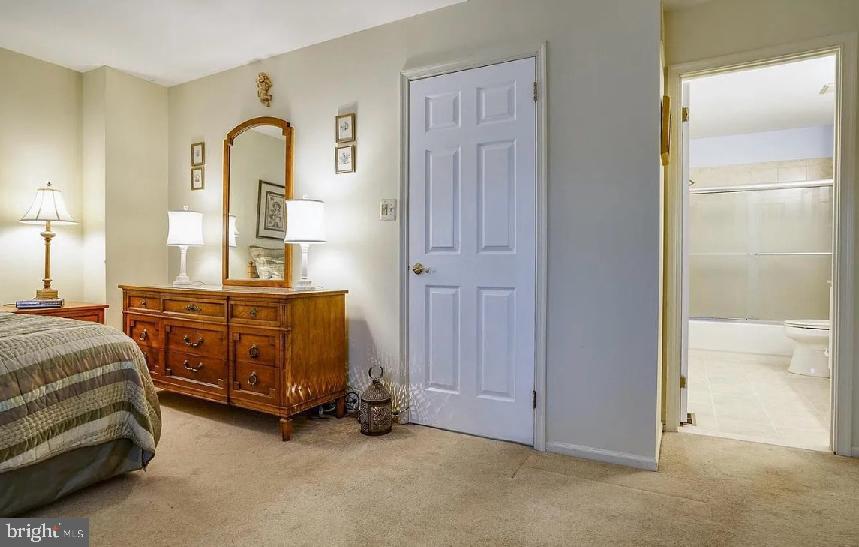 532 Canterbury Road Norristown, PA 19403 - Photo 3 of 22 Cozy bedroom with inviting ambiance.
