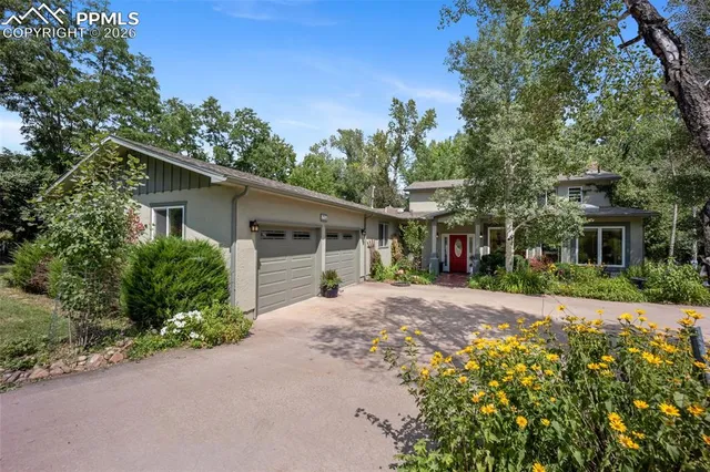 $1,200,000 | 8695 Pine Drive, Beulah, CO 81023