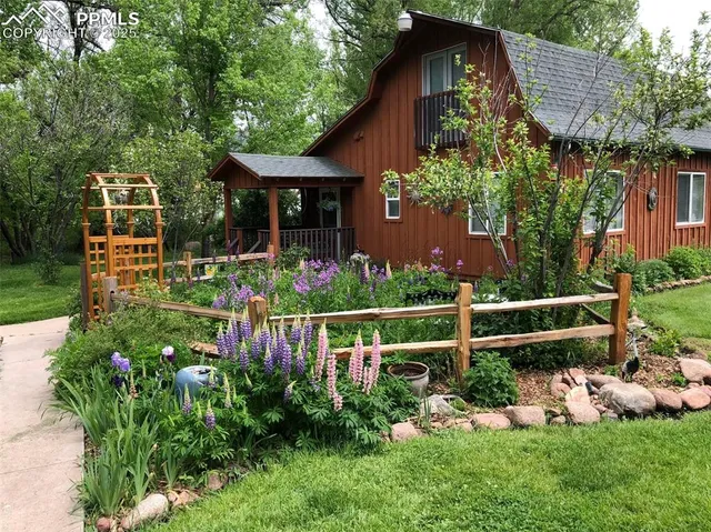 $1,200,000 | 8695 Pine Drive, Beulah, CO 81023