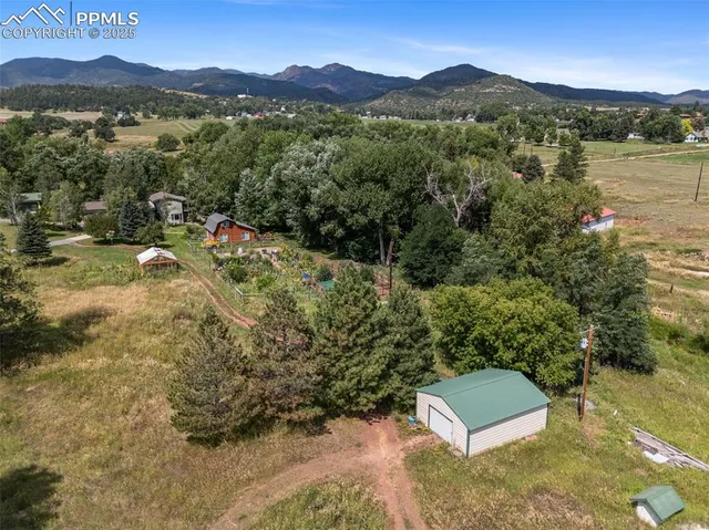 $1,200,000 | 8695 Pine Drive, Beulah, CO 81023