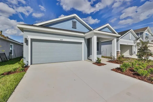 $2,600 | 6042 Golden Nettle Drive, Apollo Beach, FL 33572