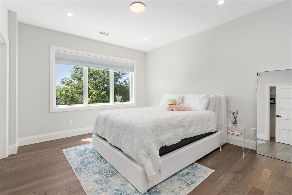 1058 Beacon Street, Unit 2 Newton, MA 02459 - Photo 20 of 40