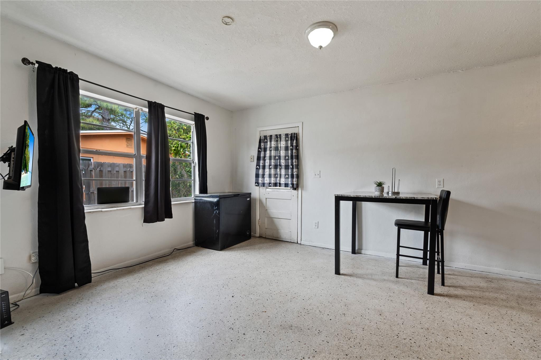 2802 Ave G Fort Pierce, FL 34947 - Photo 6 of 15 Photo 6