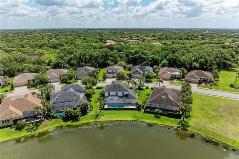 $919,000 | 826 Honeyflower Loop, Bradenton, FL 34212