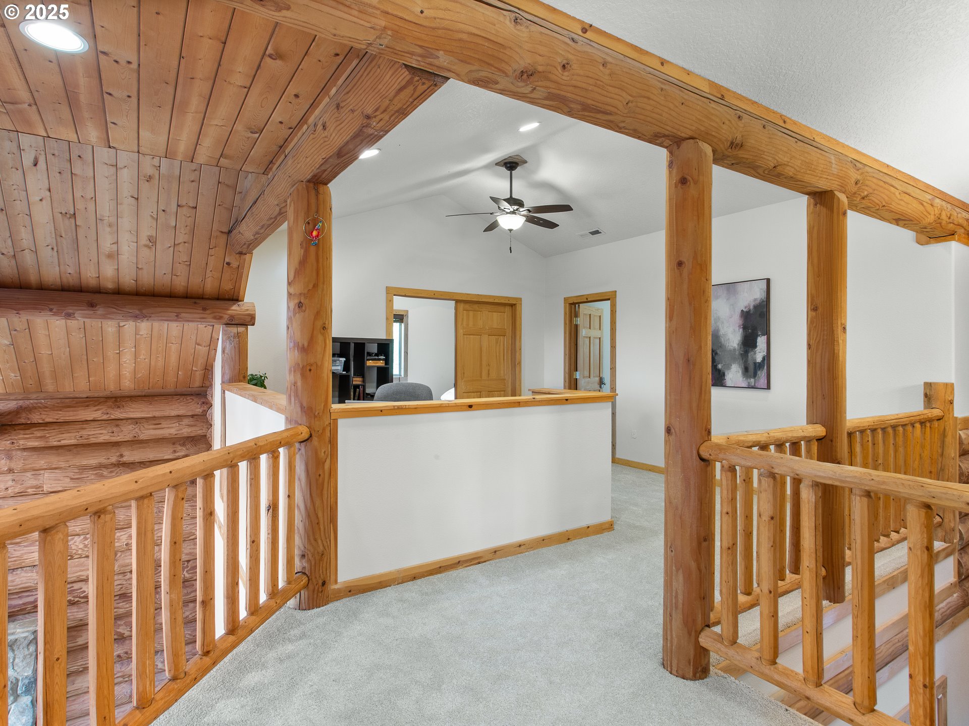 25520 Northeast 58th Street Vancouver, WA 98682 - Photo 20 of 48 a view of a hallway with a kitchen